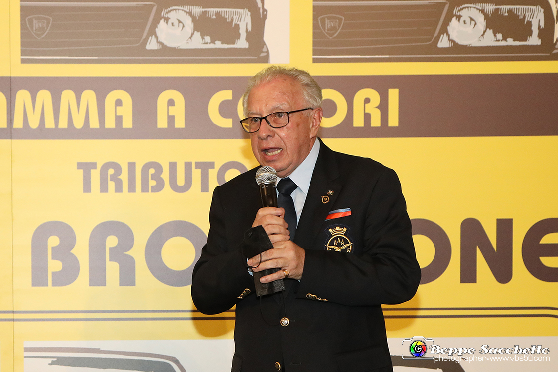VBS_1710 - Tributo Aldo Brovarone - Nove Lancia Gamma Coupè Collezione Levy.jpg